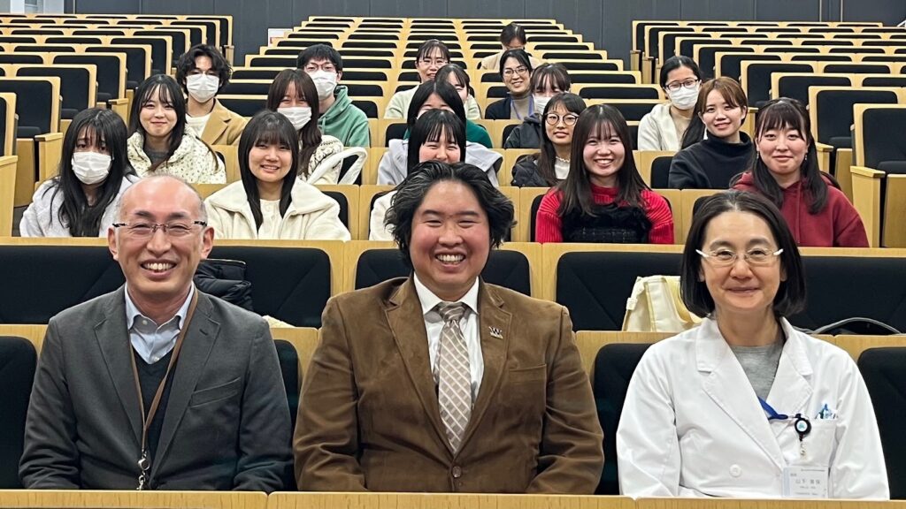 Dr. Niitsu with colleagues